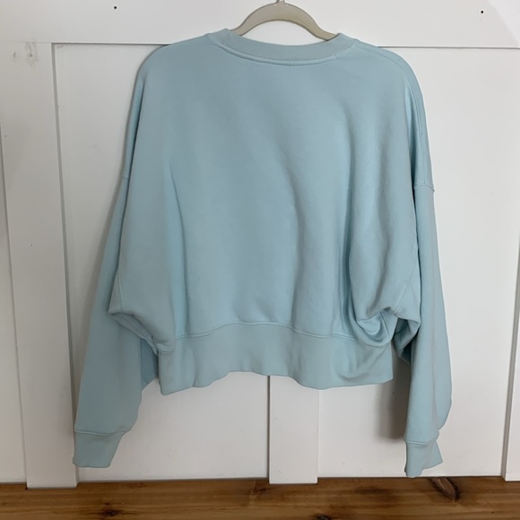 Adidas sky blue sweatshirt - Picture 8 of 8